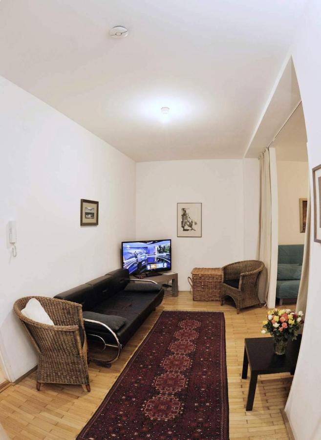 Apartmán Old centre - Rybárska brána Bratislava Exterior foto